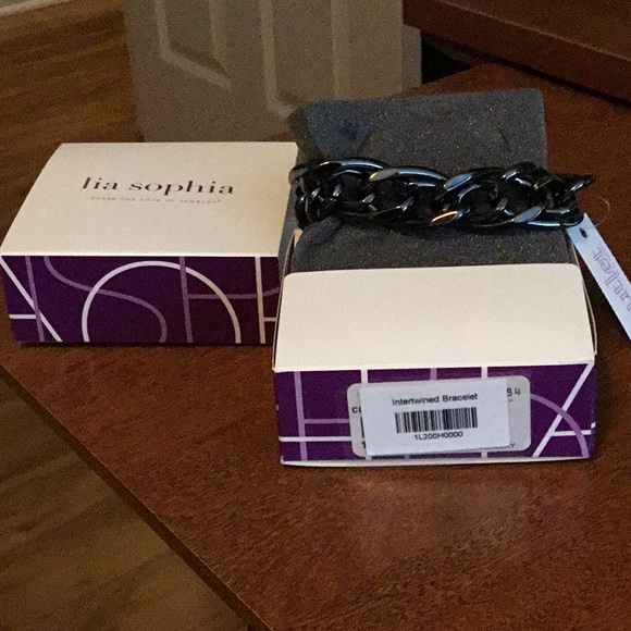 Lia Sophia Intertwined Bracelet - Picture 2 of 2